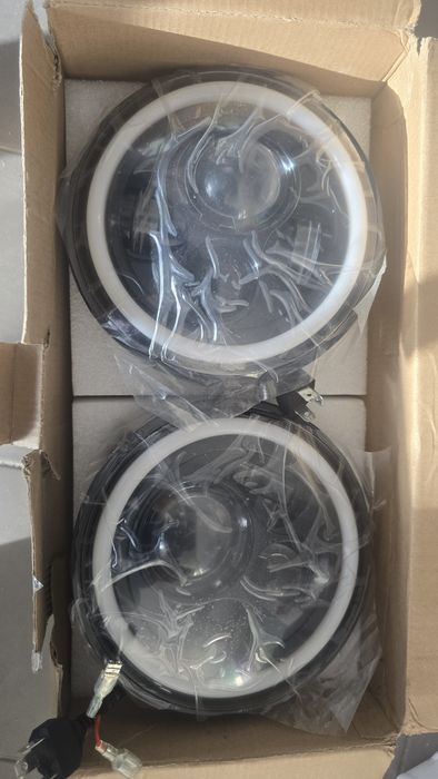 Farol de LED de 7" adequado para farol principal Harley Davidson com E