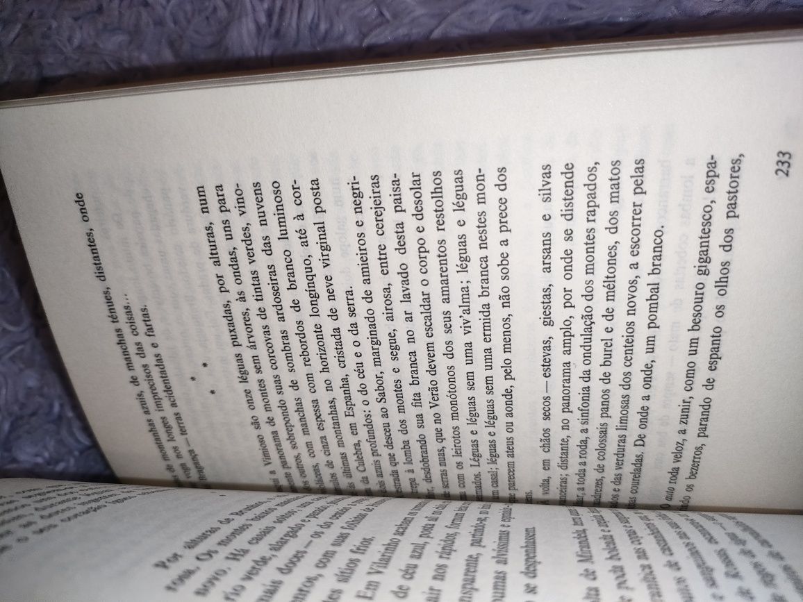 Livro A terra e o homem