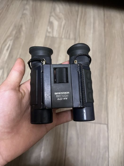 Біноколь Bresser precision 8x22 WW
