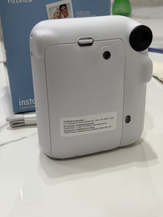 Фотоапарат Fujifilm INSTAX mini 12