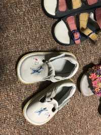 Продам дитяче взуття , гарний стан 24-25 розмір
