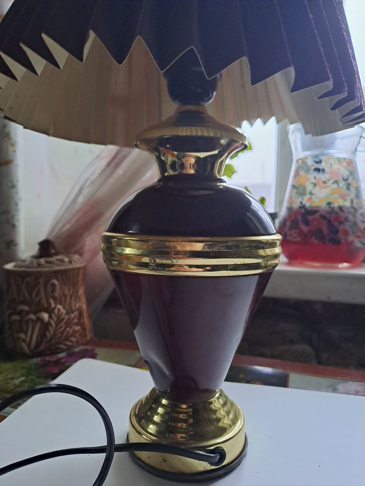 Продам старинную лампу