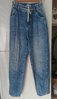 Spodnie jeansy paperbag z wysokim stanem Bershka
