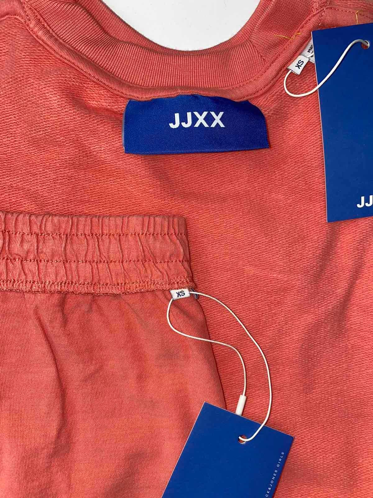 Жіночі костюми JJXX світшот шорти