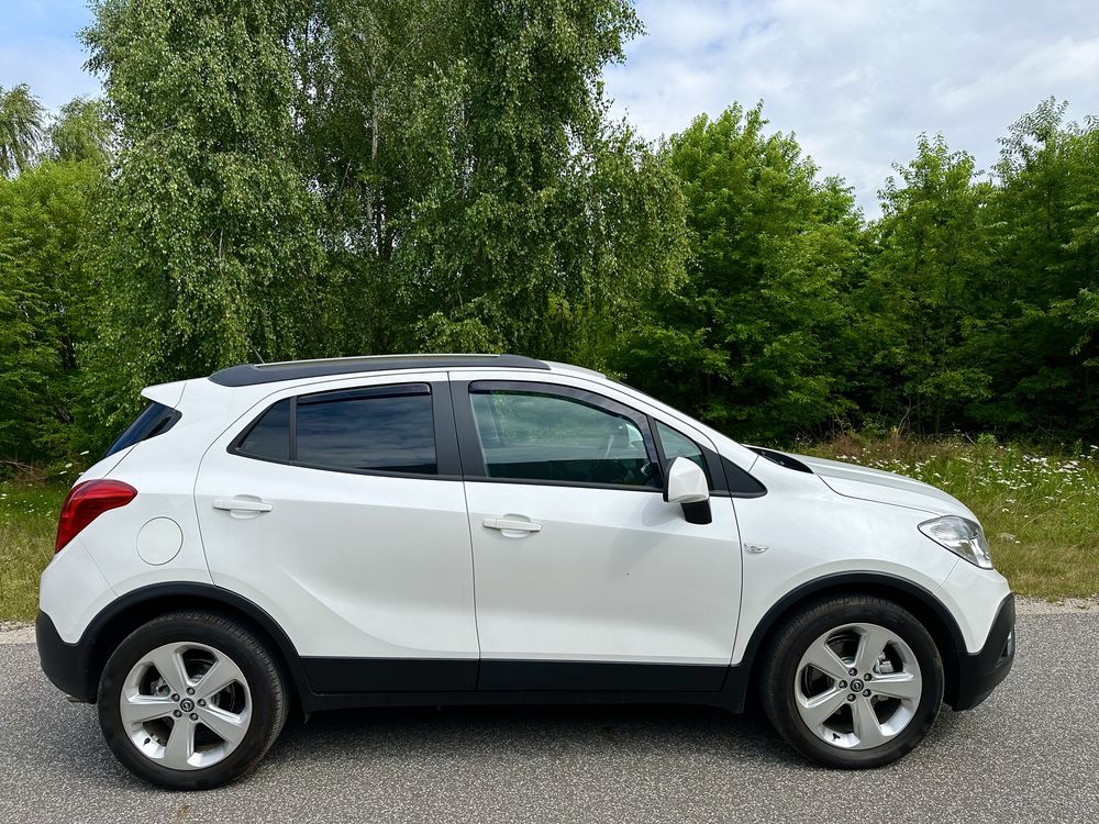 Śliczna Mokka 1,4 T naped 4x4  biala perla zobacz tylko 142 tys