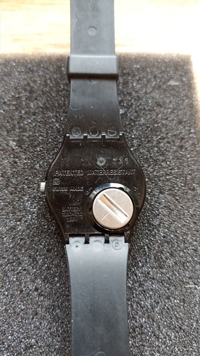 Новий годинник Swatch