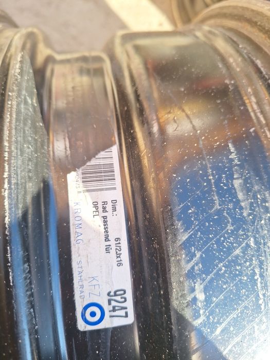 Felgi stalowe kołpaki 5x105 opel Astra j kołpaki 16 cali