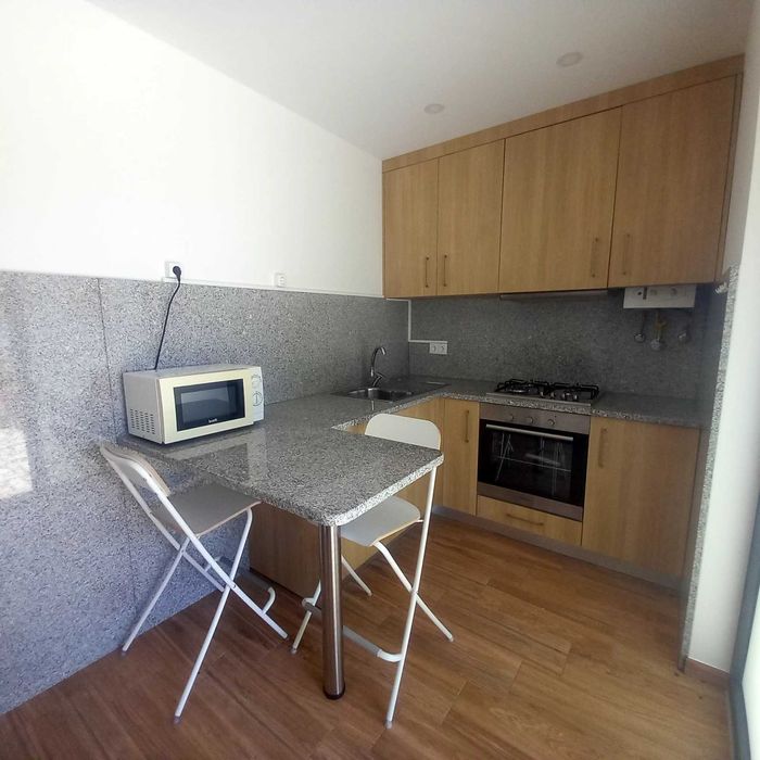 Alugo quarto a estudante em Refoios   do Lima