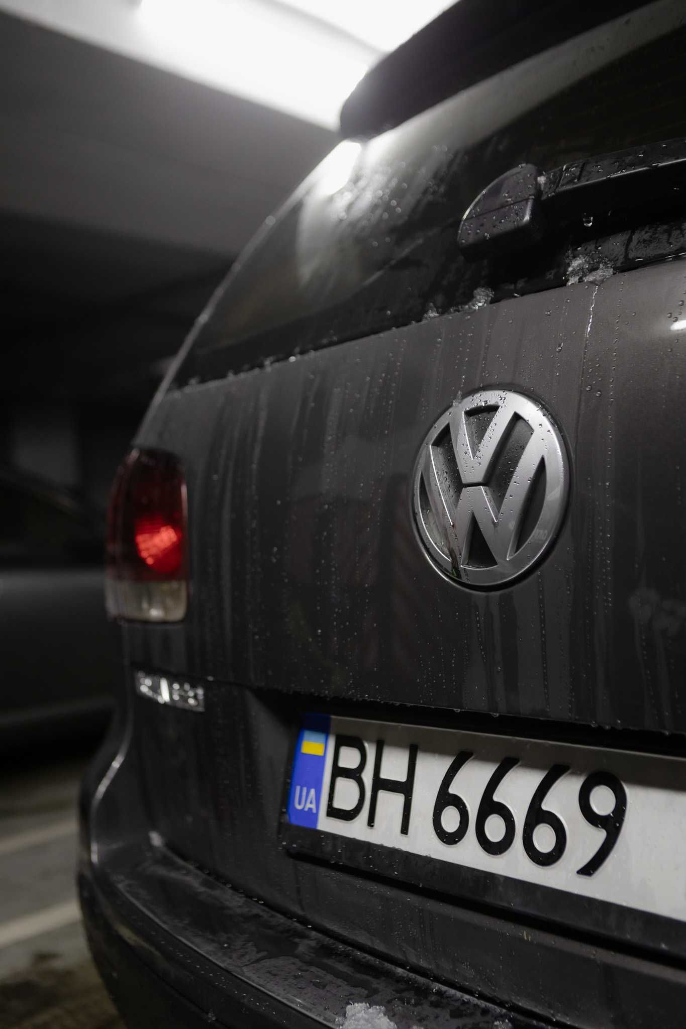 Volkswagen VW Touareg  (Фольксваген туарег) TDI рестайл/офіційний