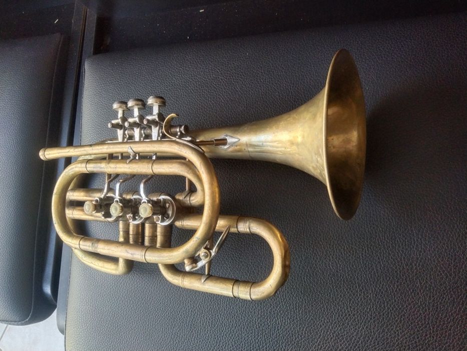 Інструменти духового оркестру Київської фабрики