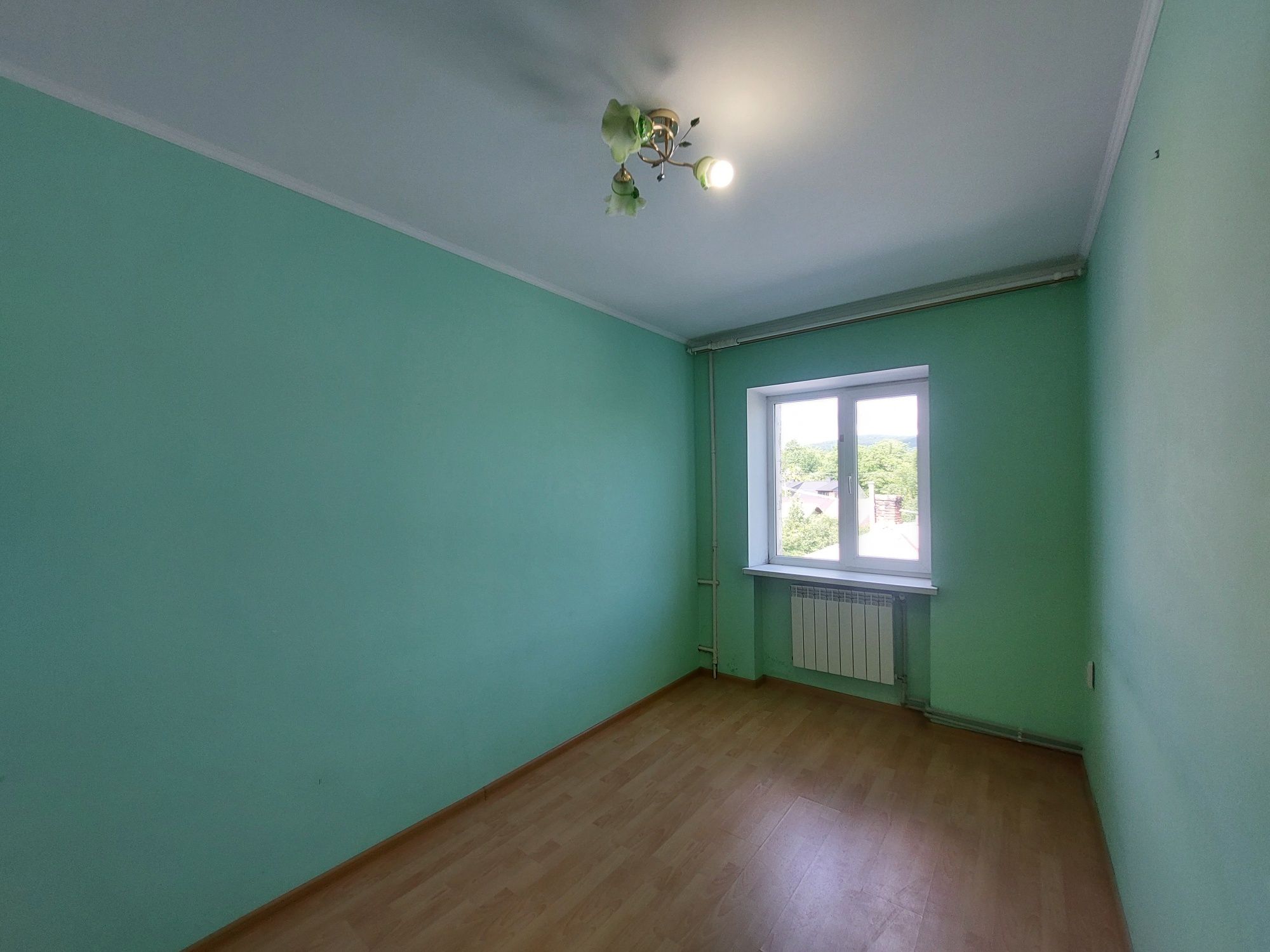 Продаж 2 кімн квартири 43,7м2 пл. Франка м. Борислав