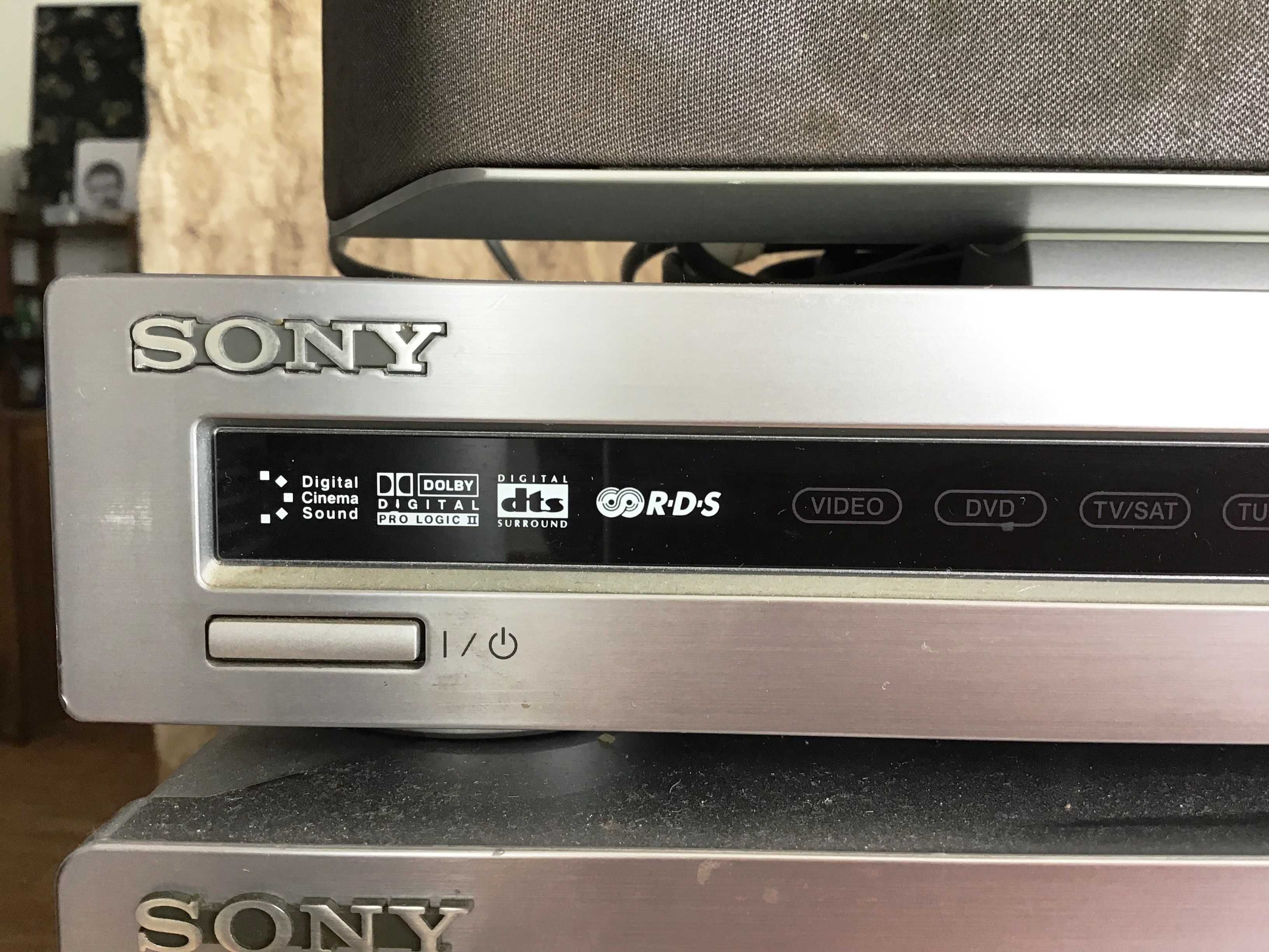 HOME CINEMA - Sony em muito bom estado