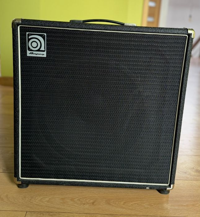 Ampeg BA 115 Combo basowe