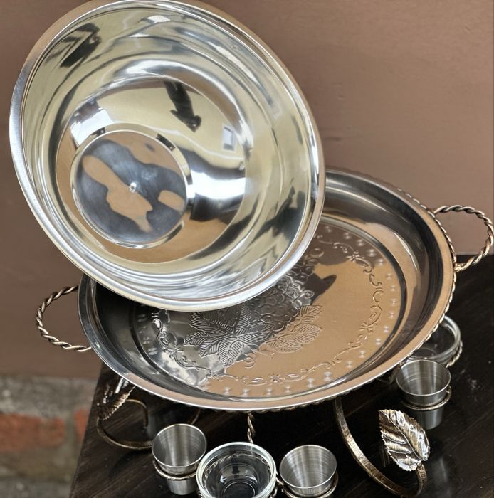 Садж для шашлыка Premium с рюмками и соусницами 36 см