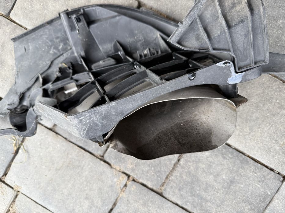 Końcówki wydechu CLA w117 lift