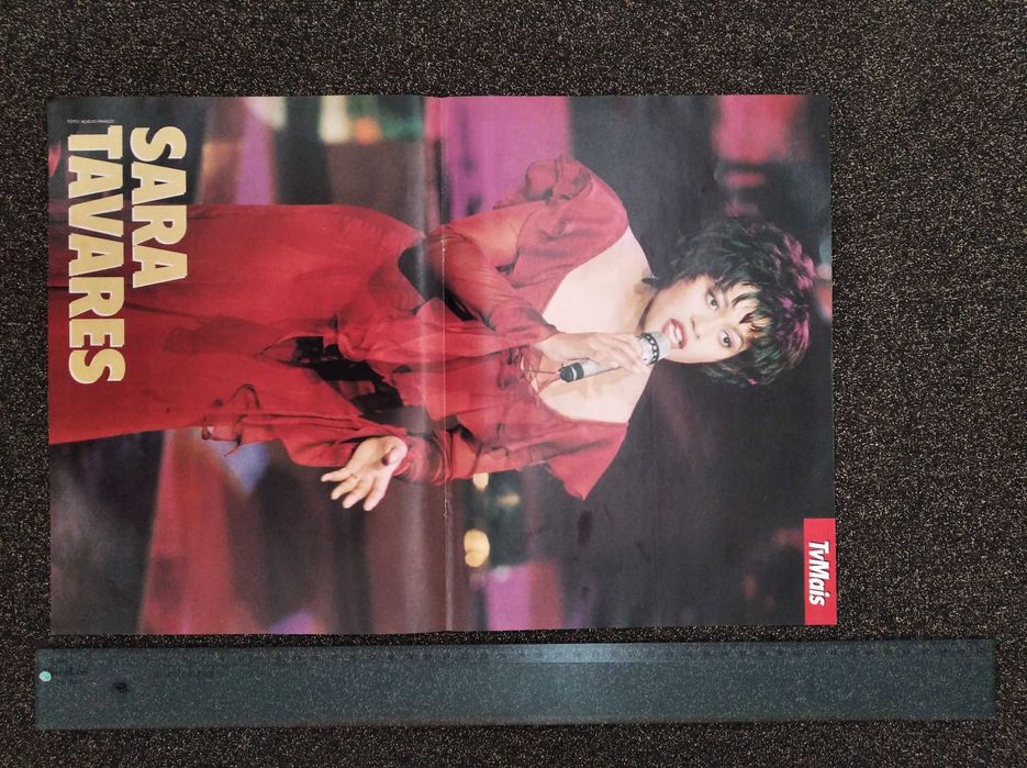 Posters de artistas e bandas portuguesas