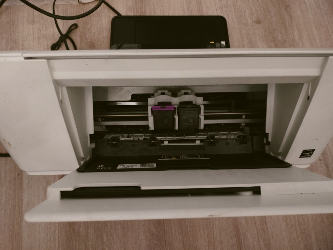 Принтер бФП HP deskjet 2547