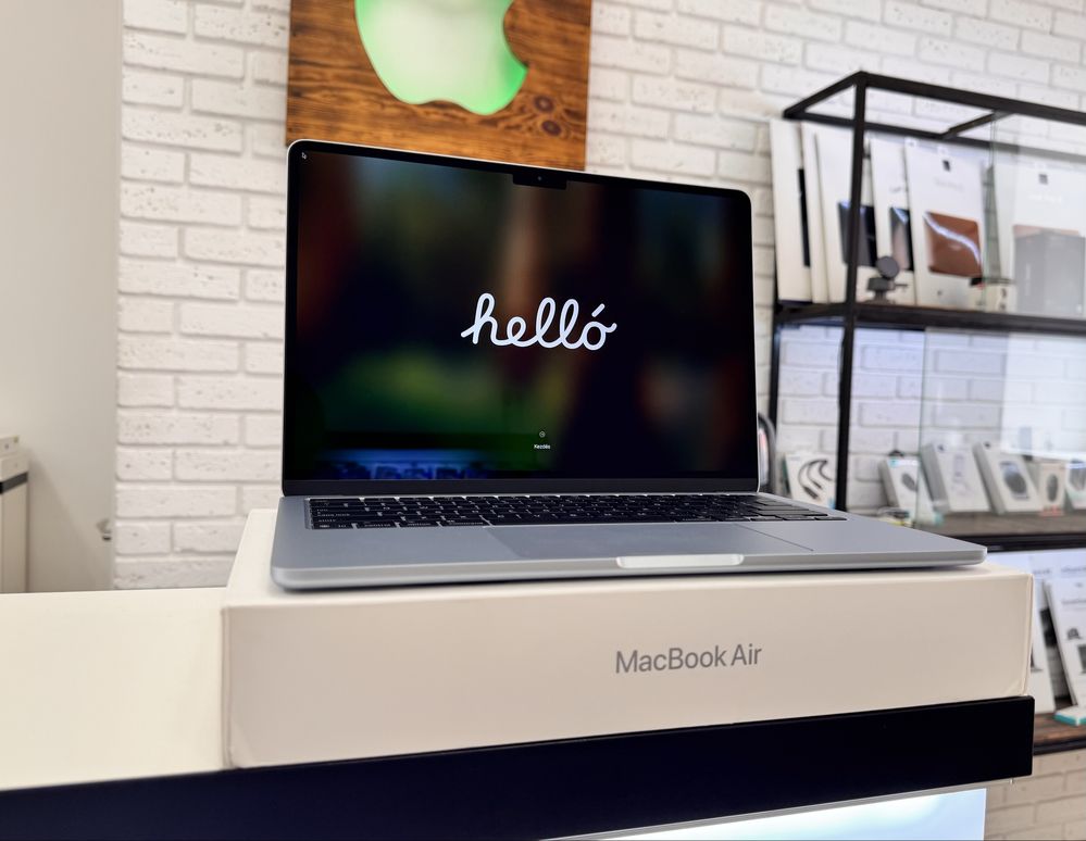 MacBook Air  M4 2025 (MC6V4) 24/512gb Sky Blue Магазин Гарантія