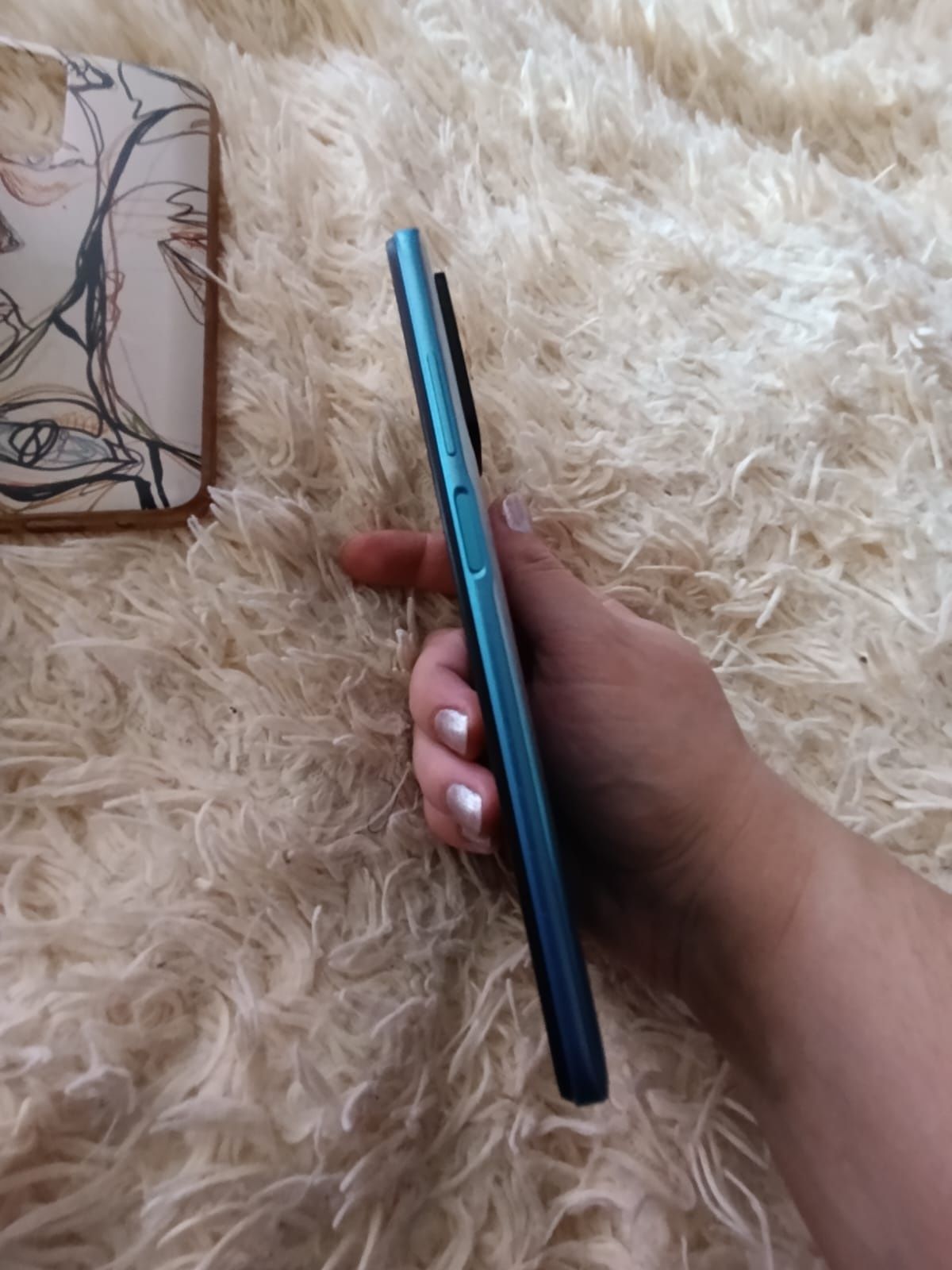 Продаю Xiomi Redmi 10