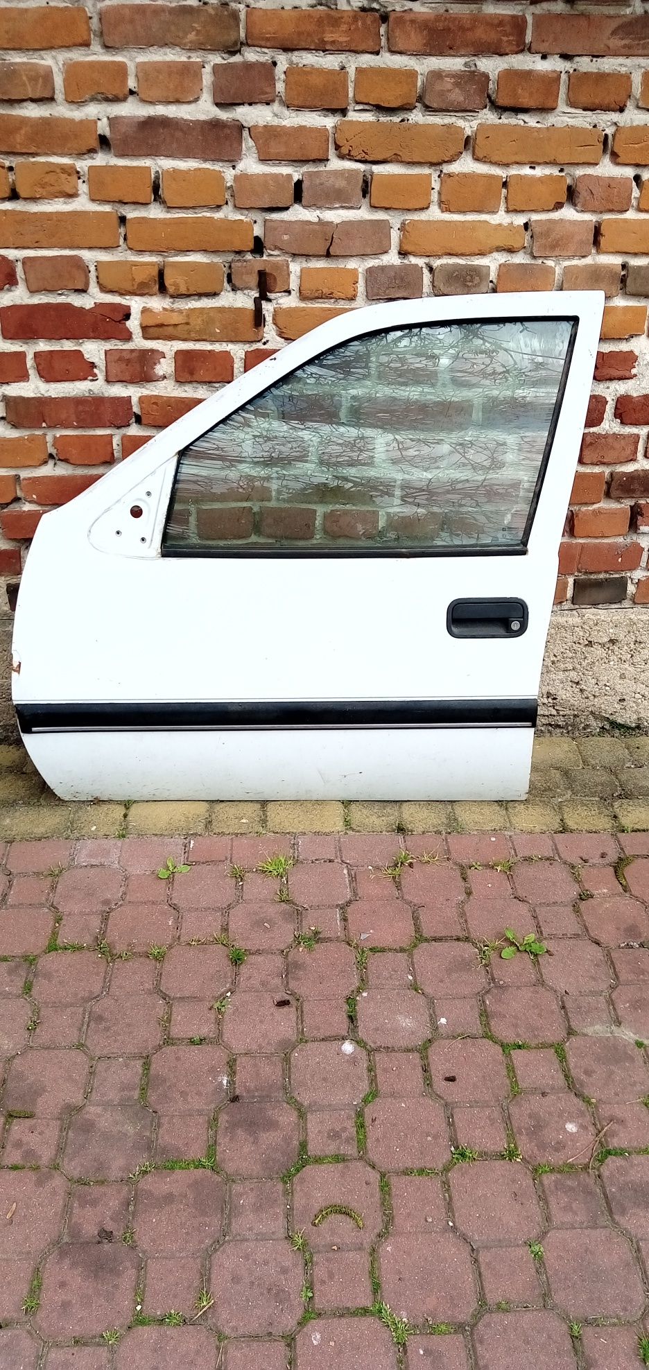 Drzwi lewe przednie Opel Vectra A