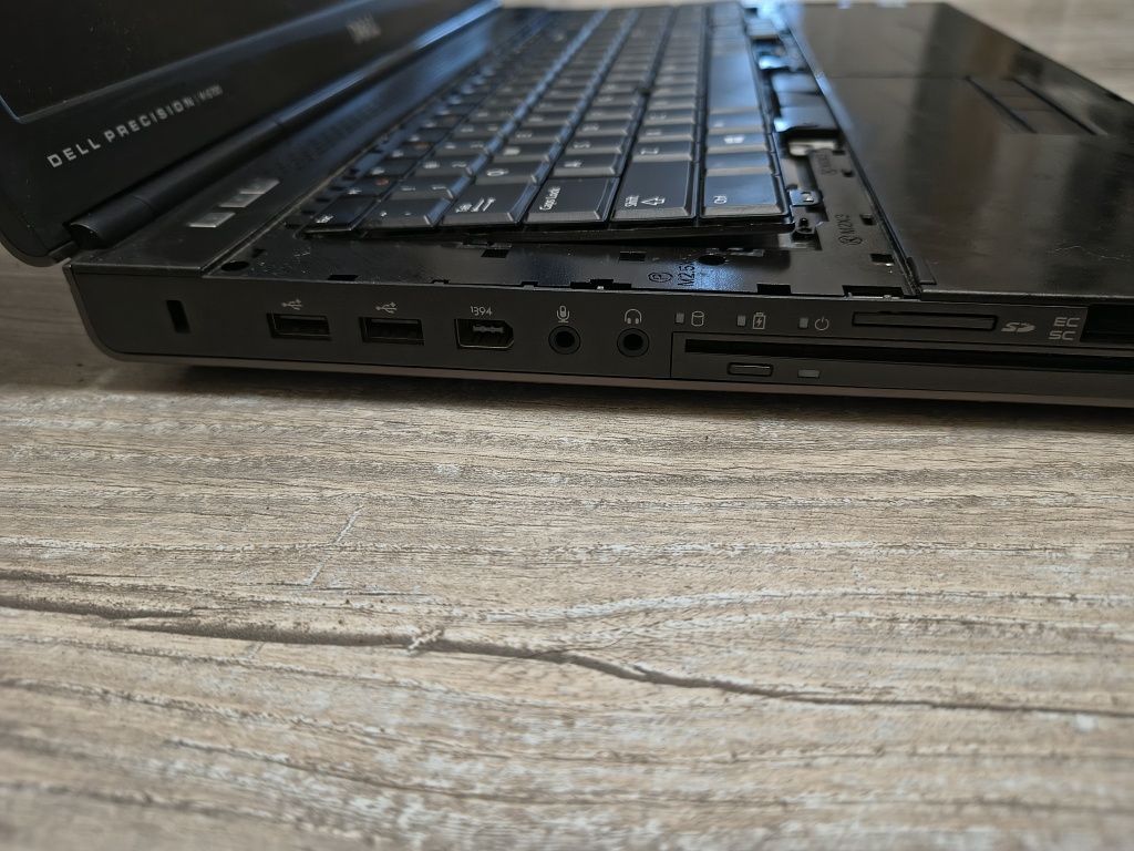Dell precision M 6700