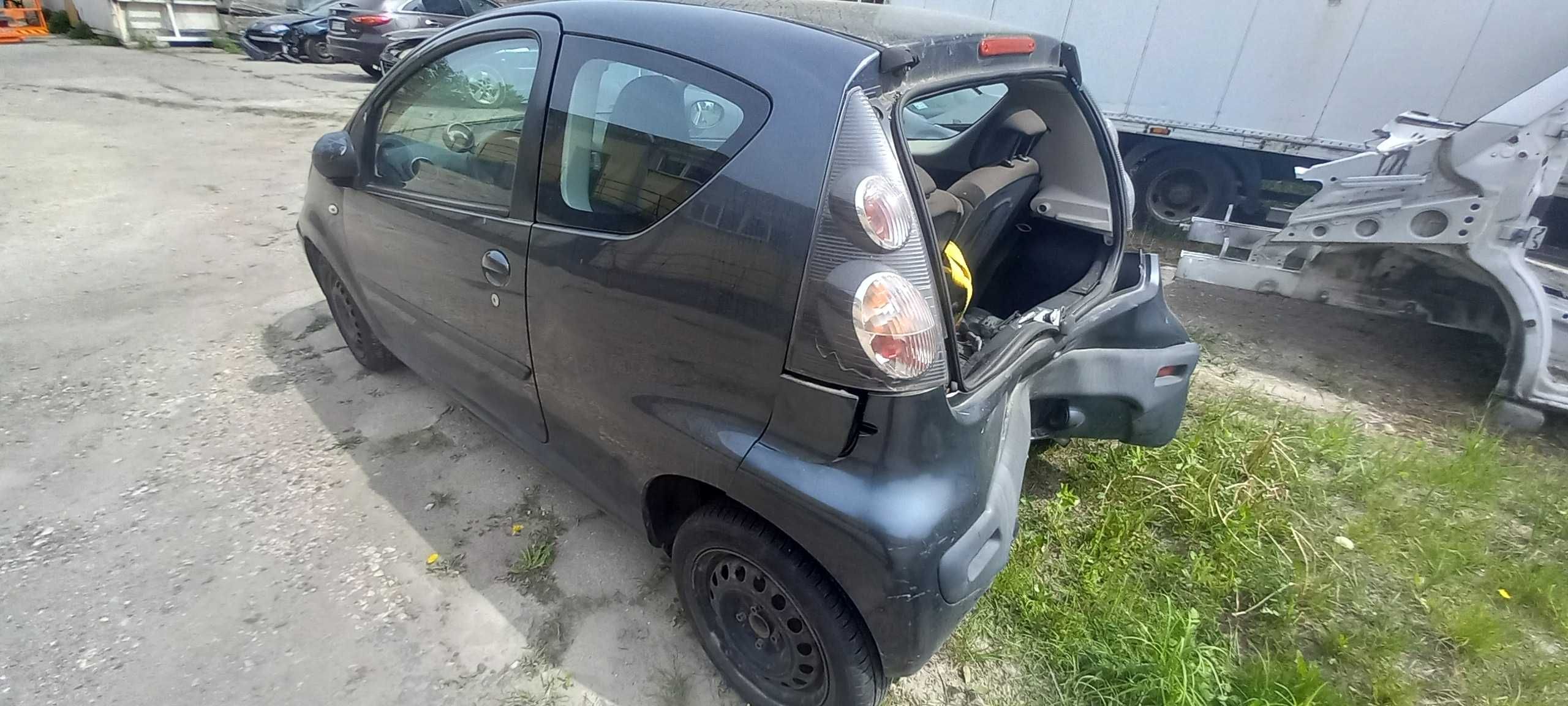 *2005 Citroen C1 1.0 68KM 1KR kolor KTA Silnik skrzynia części