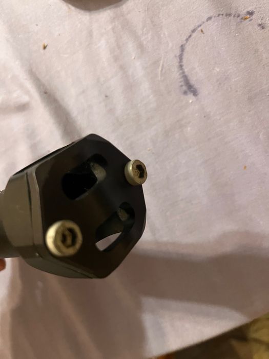 1. Винос керма RaceFace SYSTEM