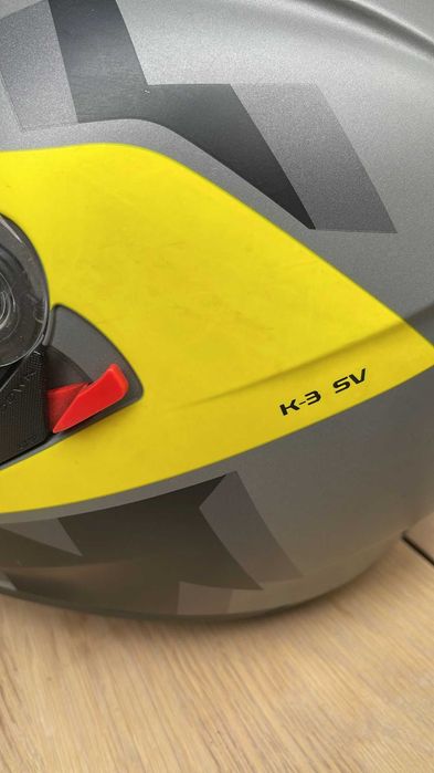 Używany kask motocyklowy AGV R M/L 58 (7 1/4)