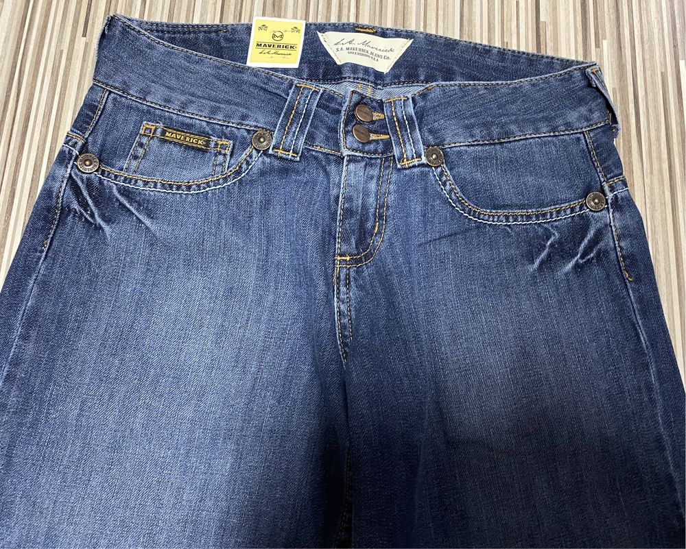 Spodnie dzwony jeans damskie 27/33 pas 70 cm komplet 2 sztuki Lee nowe