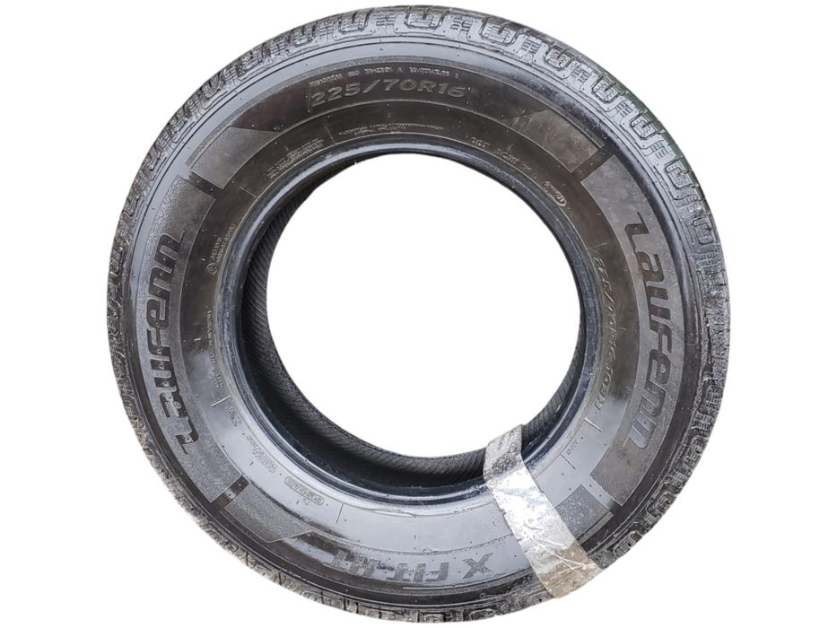 Комплект всесезонной резини R16 225/70 LAUFEN X FIT HT