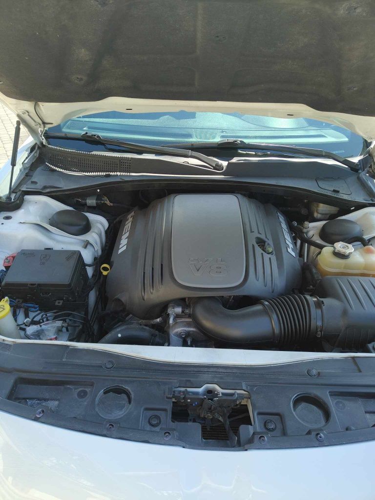 Chrysler 300S 5.7 V8 Hemi