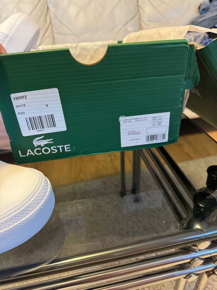 Кросівки Lacoste