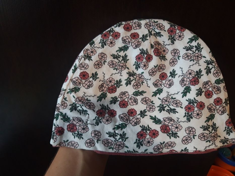 Zestaw czapek na jesień czapeczka czapki 74 dla dziewczynki Sinsay