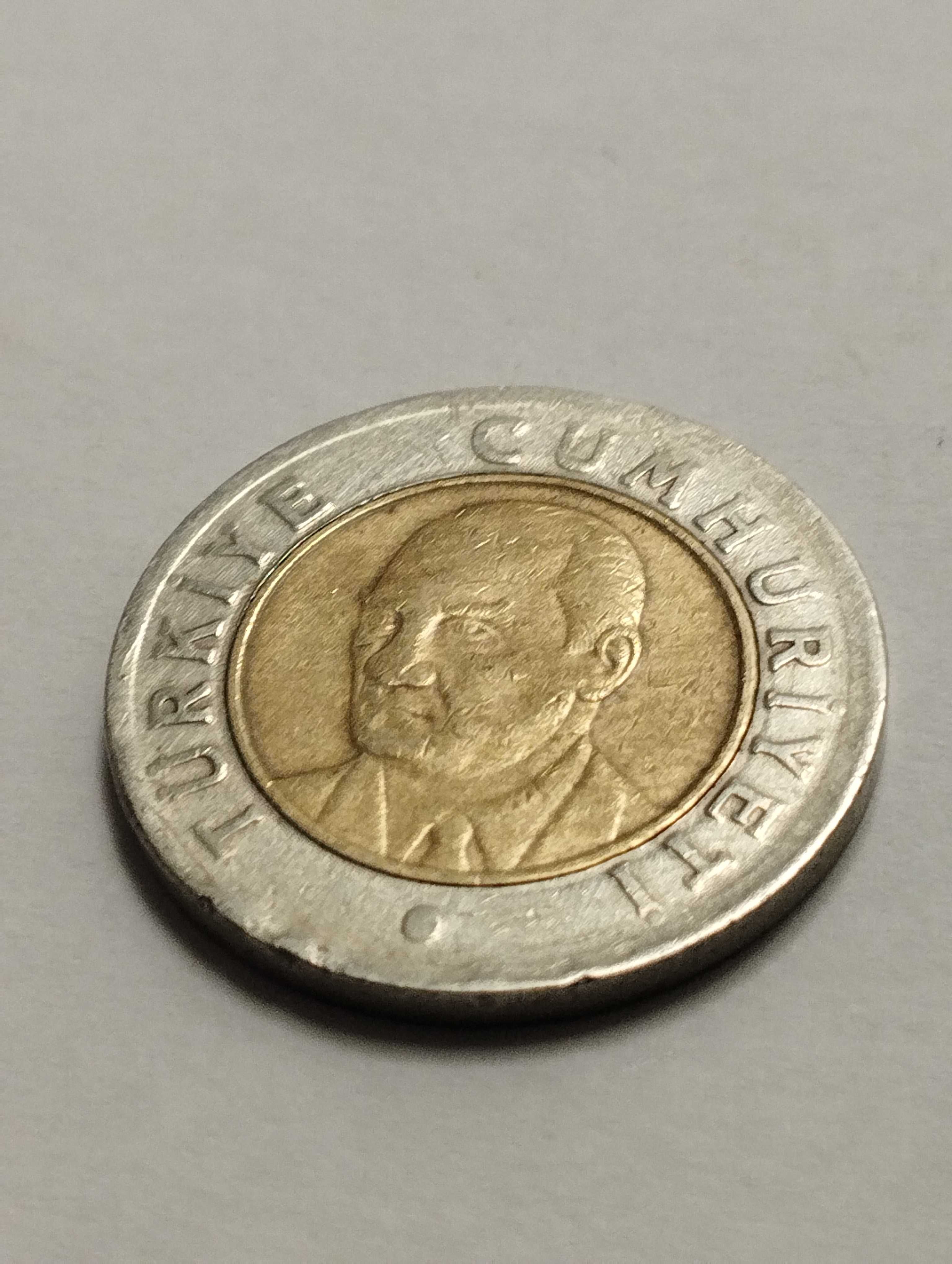 Sprzedam monetę Turcja 1 nowa lira 2005r. stan dobry