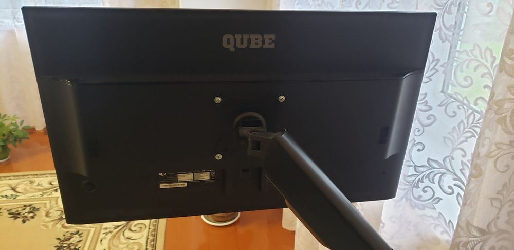 Продам монітор qube 2k ( 27 ) дюймів ips