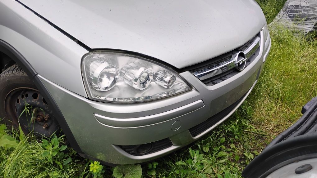 Zderzak przedni opel corsa c kompletny