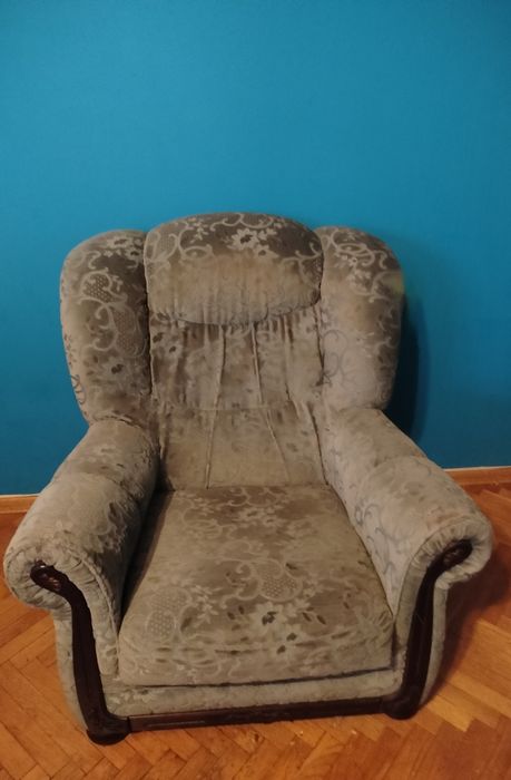 Zielony FOTEL z Podnózkiem z drewna Vintage ODDAM ZA DARMO