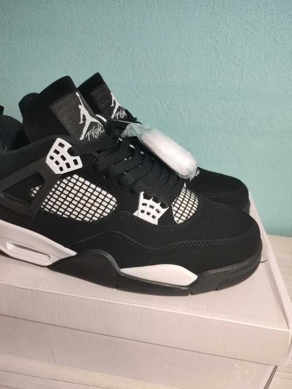 "Buty męskie Trampki" Nike Jordan 4 czarny FQ8138 r.43