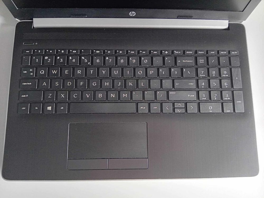 Laptop HP 15 db 1061