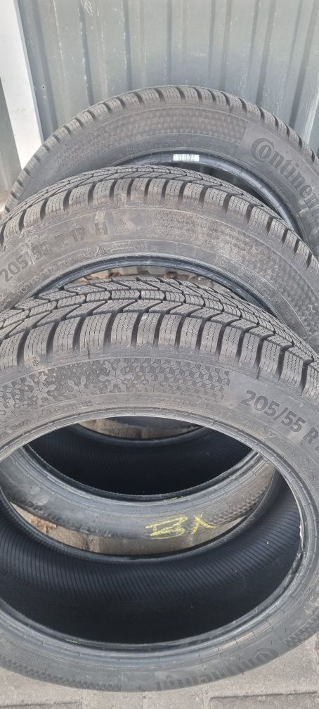 Зимова гума Continental WinterContact 205/55 R17