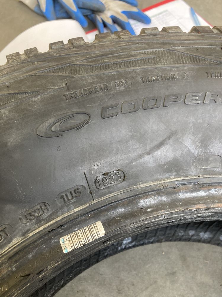 265/65 R17 Terenowe Cooper Discover A/T3 Całoroczna