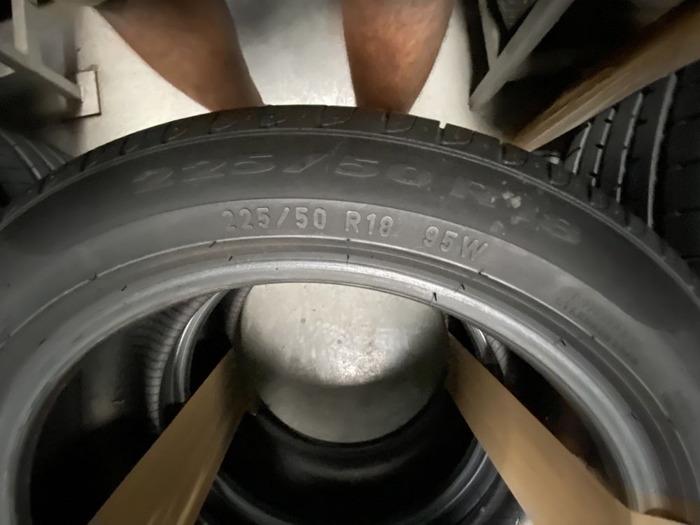 Opony Pirelli Cinturato  225/50R18 7,5mm Dot 3420