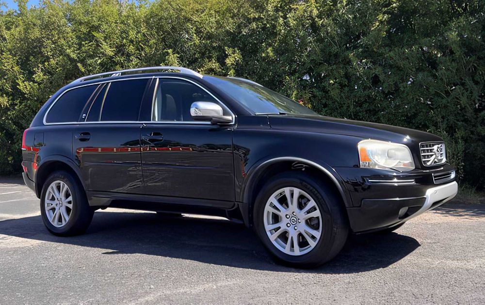 Volvo XC90      2014