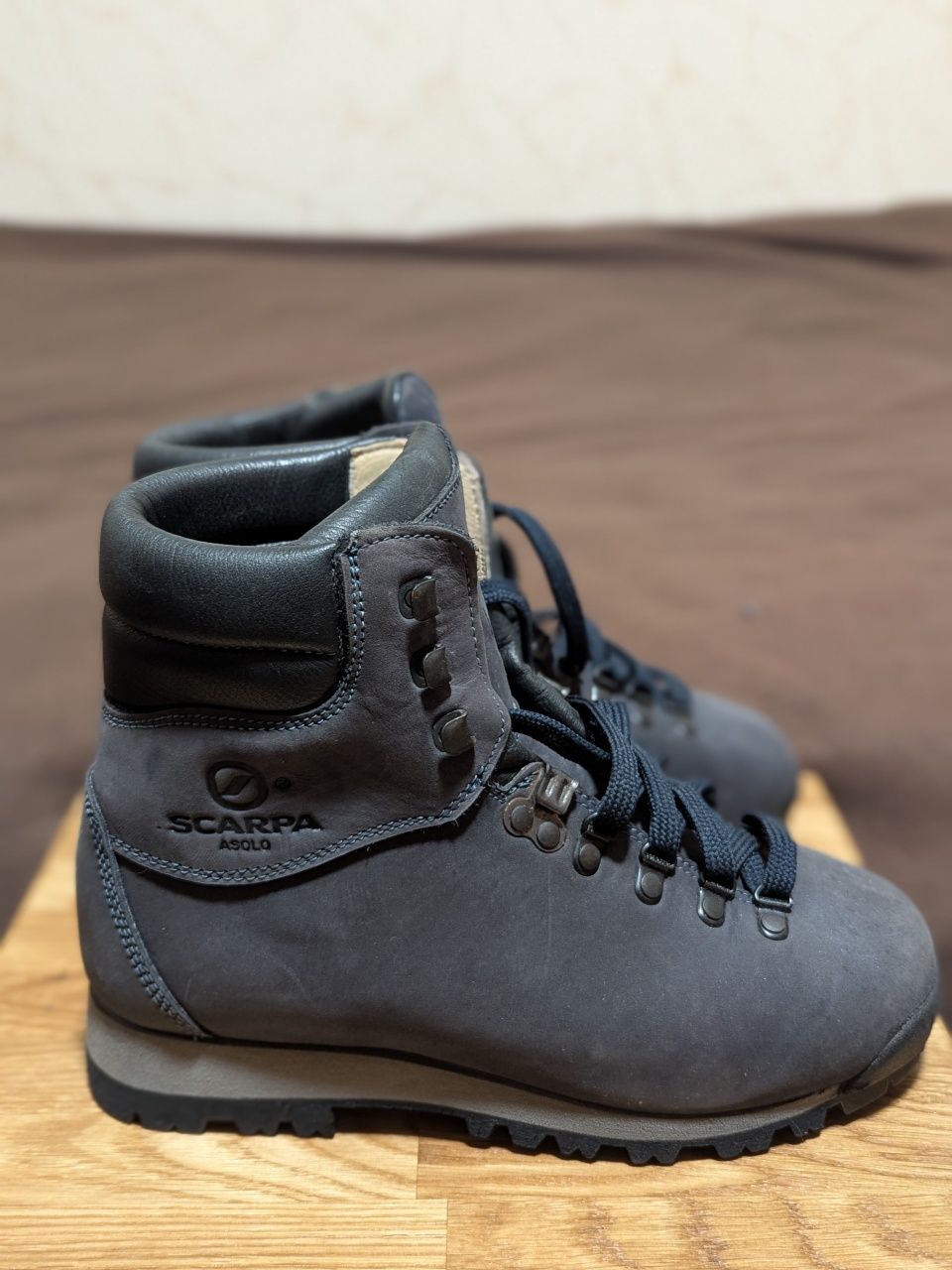 Трекінгове шкіряне взуття Scarpa