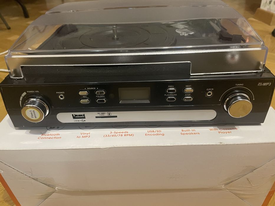 Вініловий MP3 програвач Technaxx TX-22