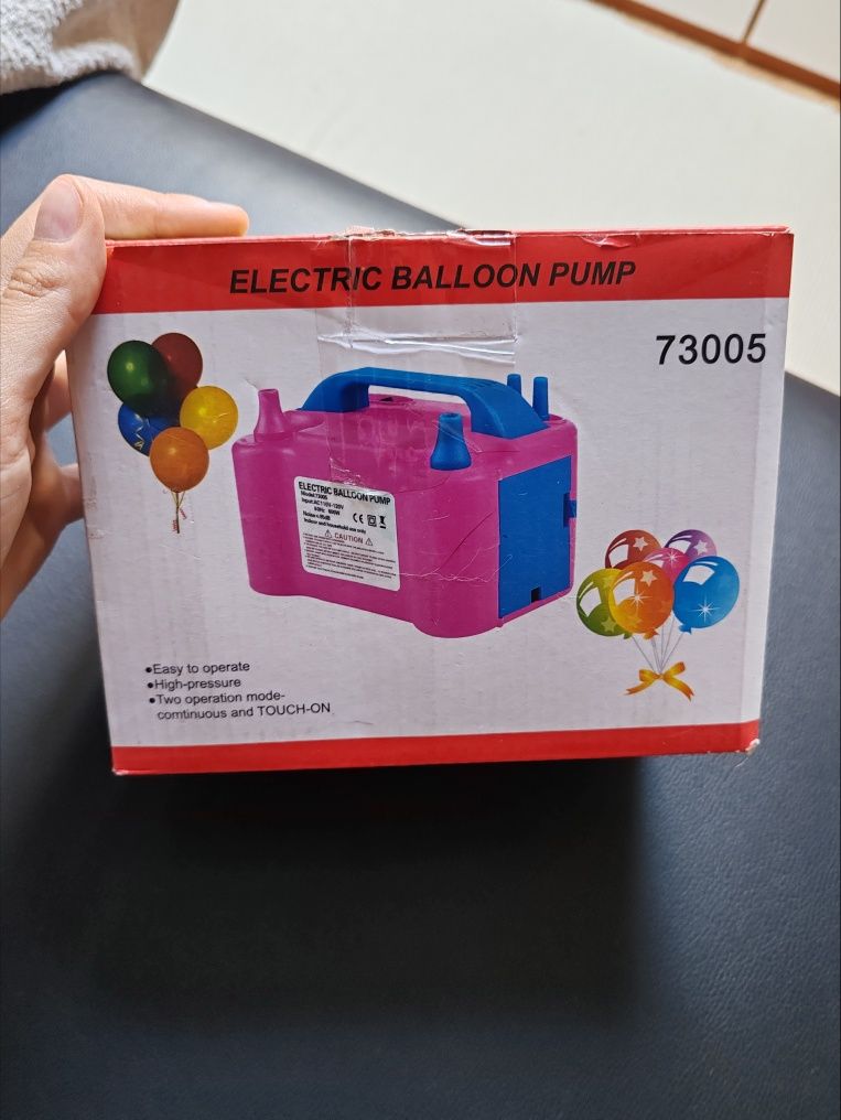Máquina de encher balões