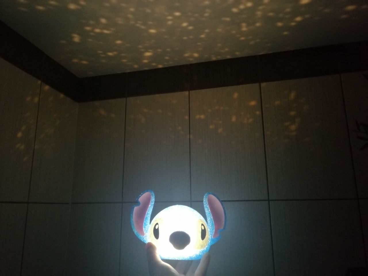 Świecący Stitch lampka nocna lub projektor