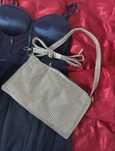 Piękna srebrna torebka kopertówka crossbody balowa imprezowa