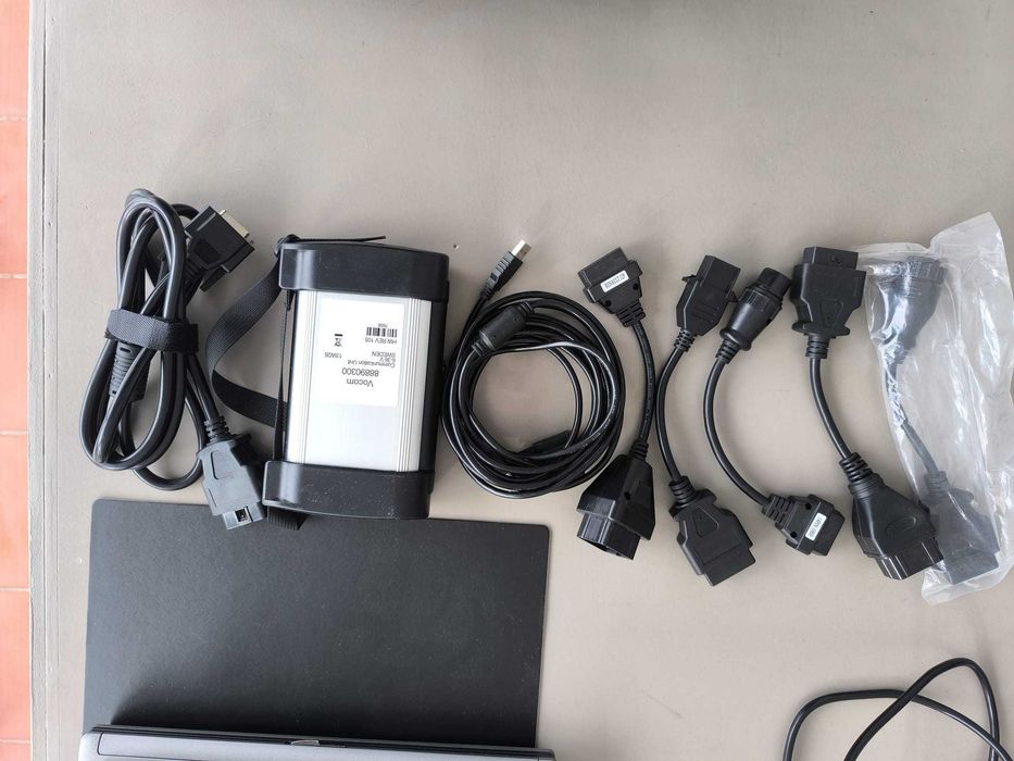 Dell latitude D603 4GO SSD128, v o c o m, d e l p h i