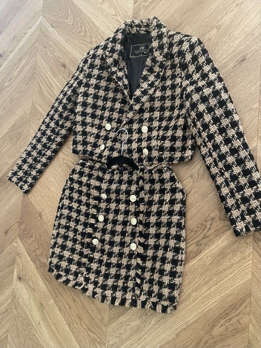 Костюм в стилі Шанель